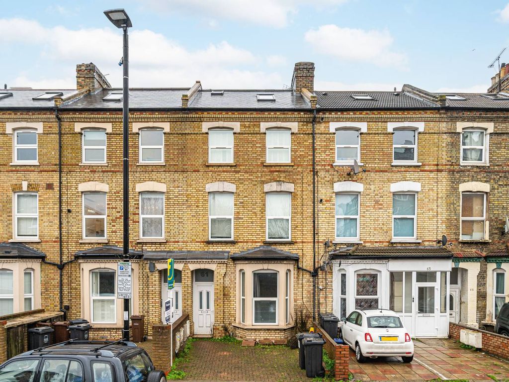 3 bed flat for sale in Blackstock Road, Finsbury Park, London N4 Zoopla