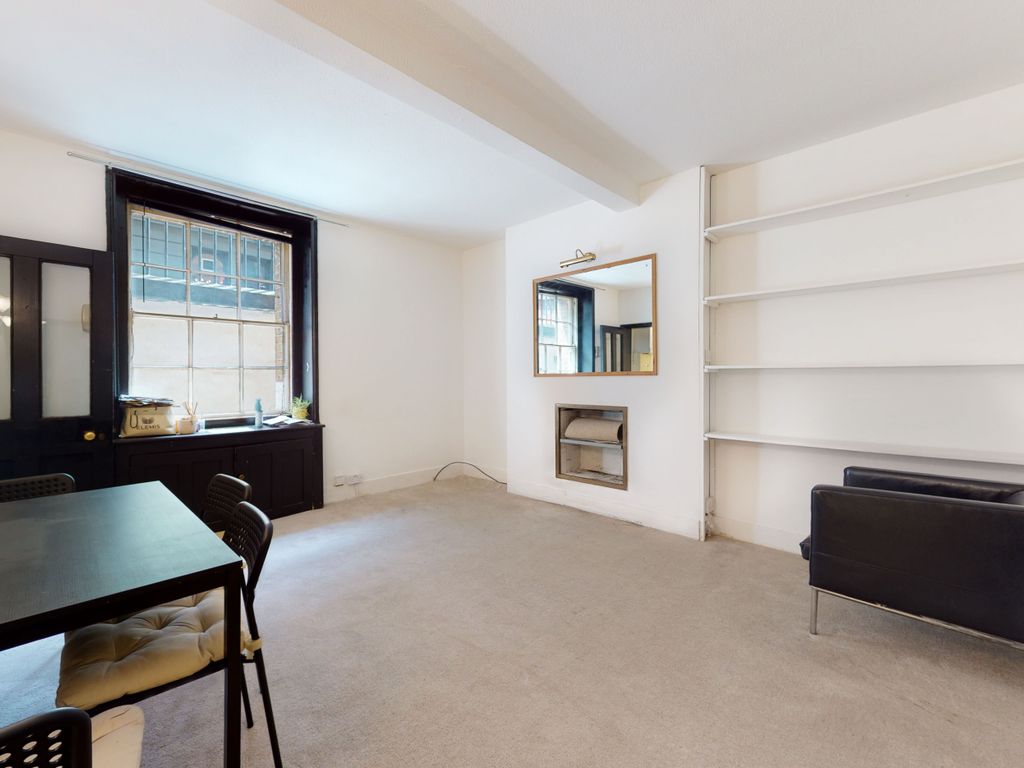 2 bed flat to rent in Kensington Mall, Kensington W8 Zoopla