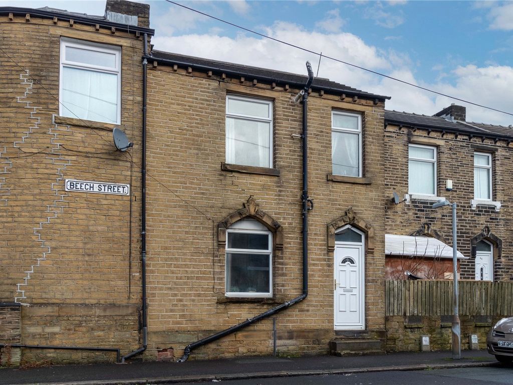 2 bed terraced house for sale in Beech Street, Paddock, Huddersfield