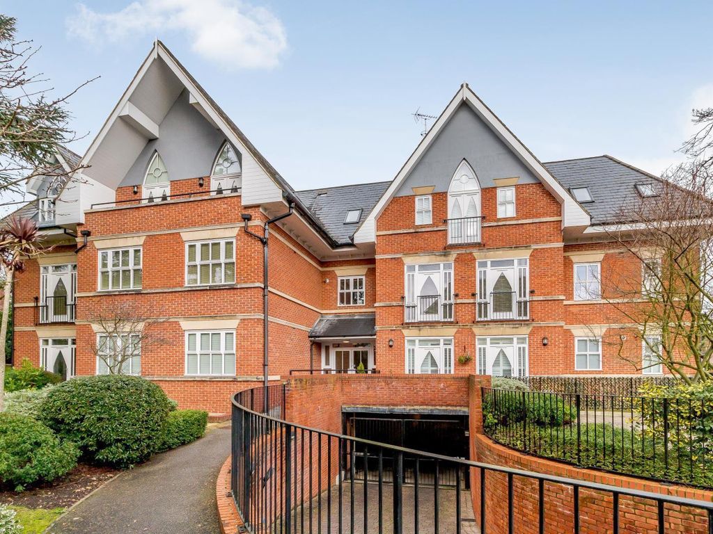 Ascent House, Ellesmere Road, Weybridge KT13  