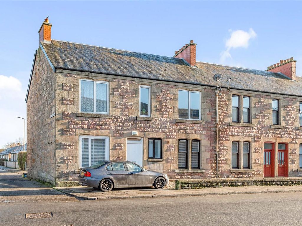 3 bed flat for sale in Mclachlan Street, Stenhousemuir, Larbert FK5