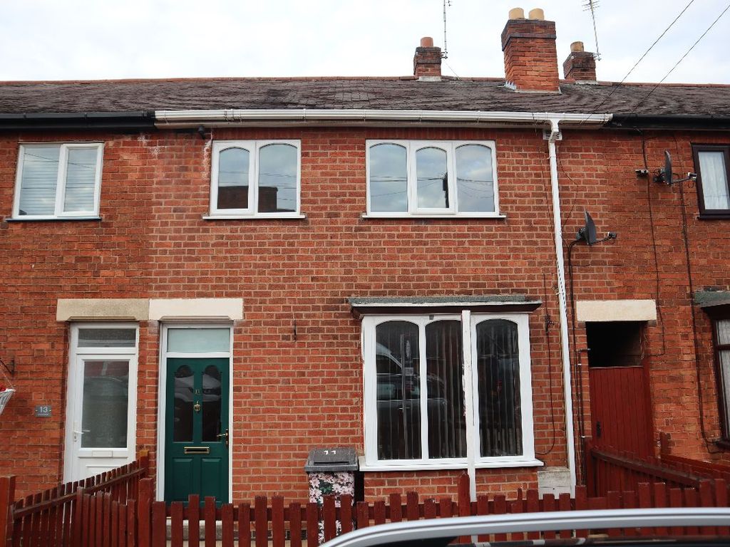 3 bed terraced house to rent in Burgess Road, Leicester LE2, £950 pcm