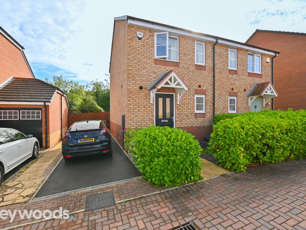 2 bed semidetached house for sale in Coomer Court, NewcastleUnder