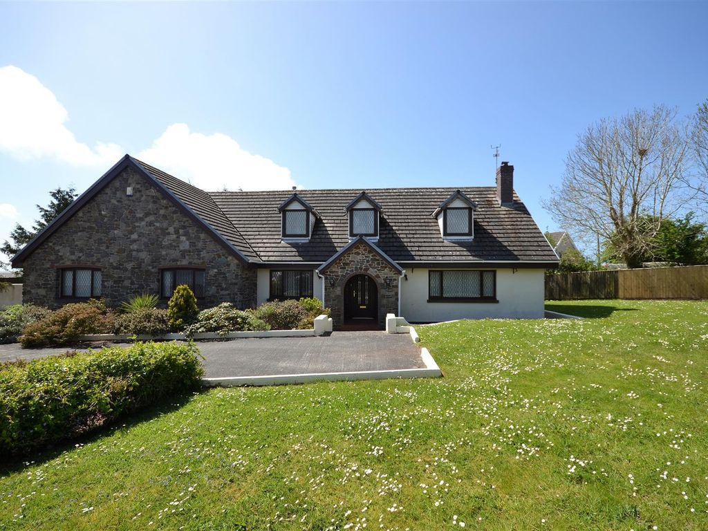 7 bed detached house for sale in Ardent Close, Steynton, Milford Haven