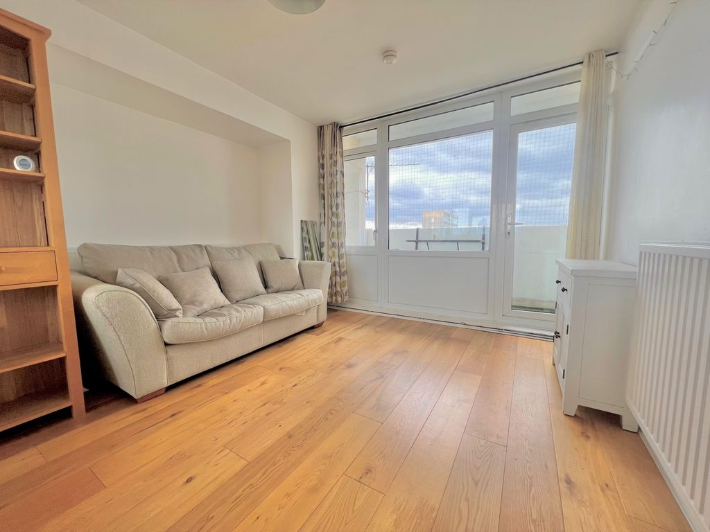 1 bed flat to rent in Marchwood Close, London SE5 Zoopla