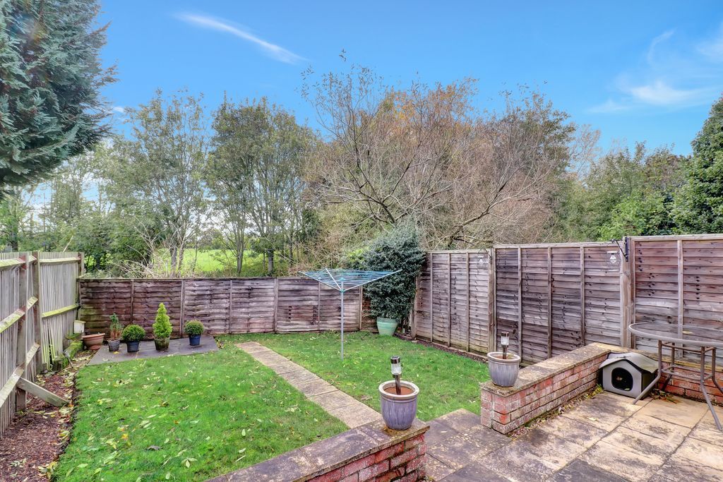 Raybrook Crescent, Swindon SN2  