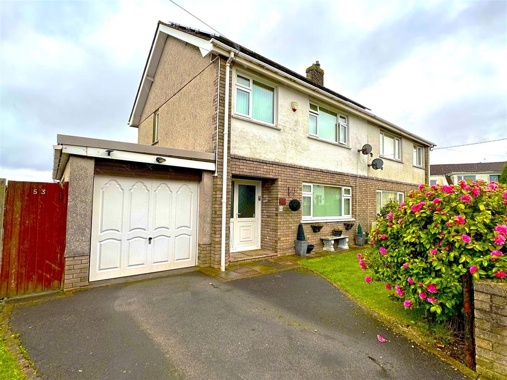3 bed semidetached house for sale in Pengry Road, Loughor, Swansea SA4