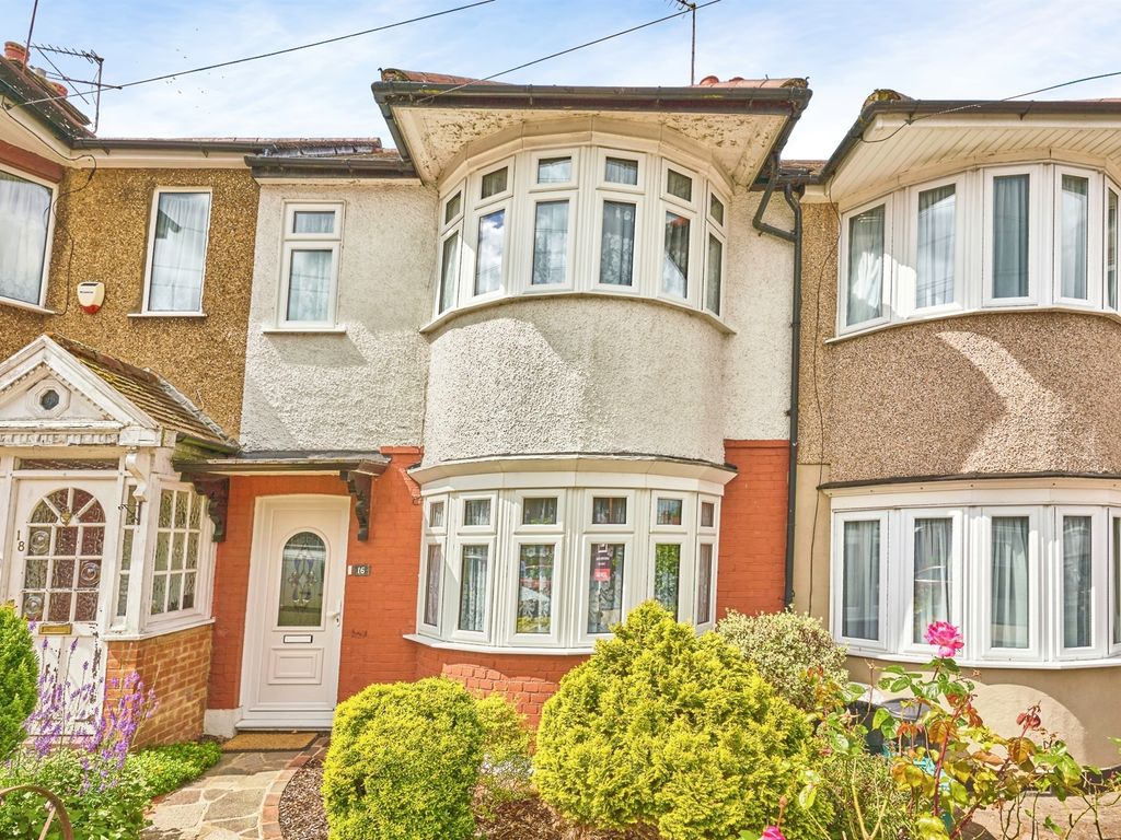 2 bed terraced house for sale in Hartland Drive, Ruislip Manor, Ruislip