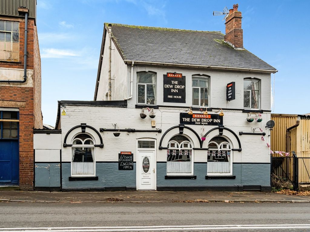 4 bed detached house for sale in Toll End Road, Tipton DY4 Zoopla