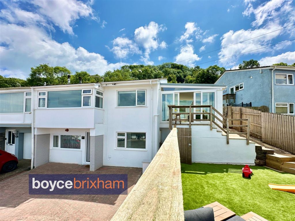 4 bed semidetached house for sale in Ocean View Drive, Brixham TQ5, £
