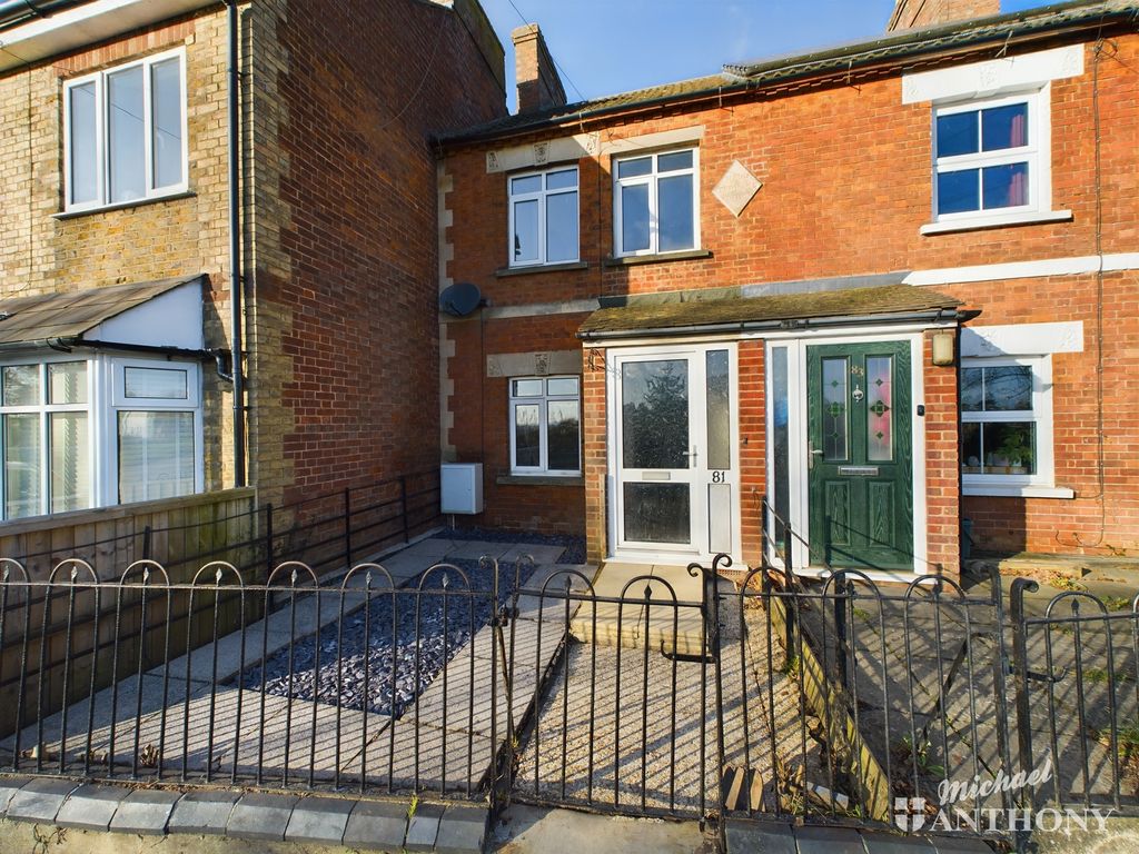 2 bed terraced house for sale in Leighton Road, Wing, Leighton Buzzard