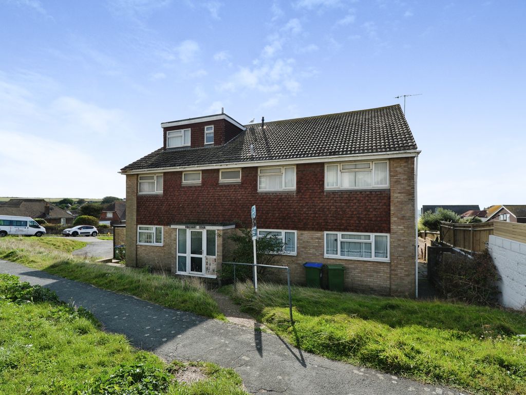 2 bed flat for sale in Nutley Avenue, Saltdean, Brighton, East Sussex