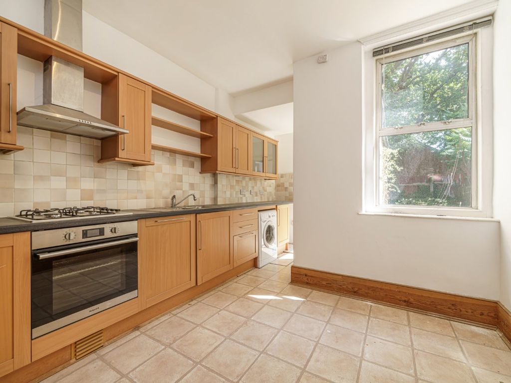 1 bed flat to rent in Gowlett Road, Peckham Rye, London SE15 Zoopla
