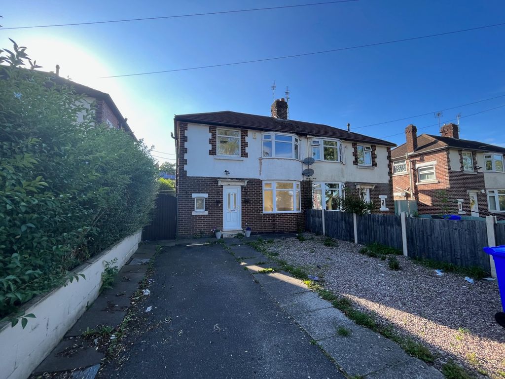 3 bed semidetached house to rent in Sandon Road, StokeOnTrent