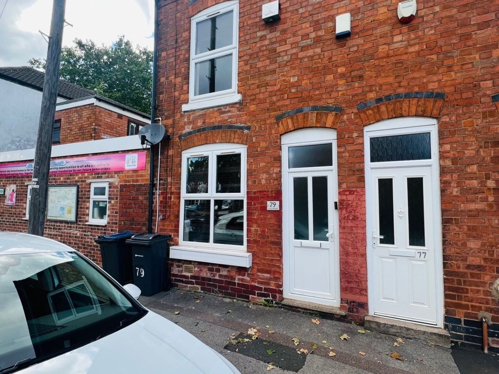 2 bed end terrace house for sale in White Road, Sparkbrook, Birmingham