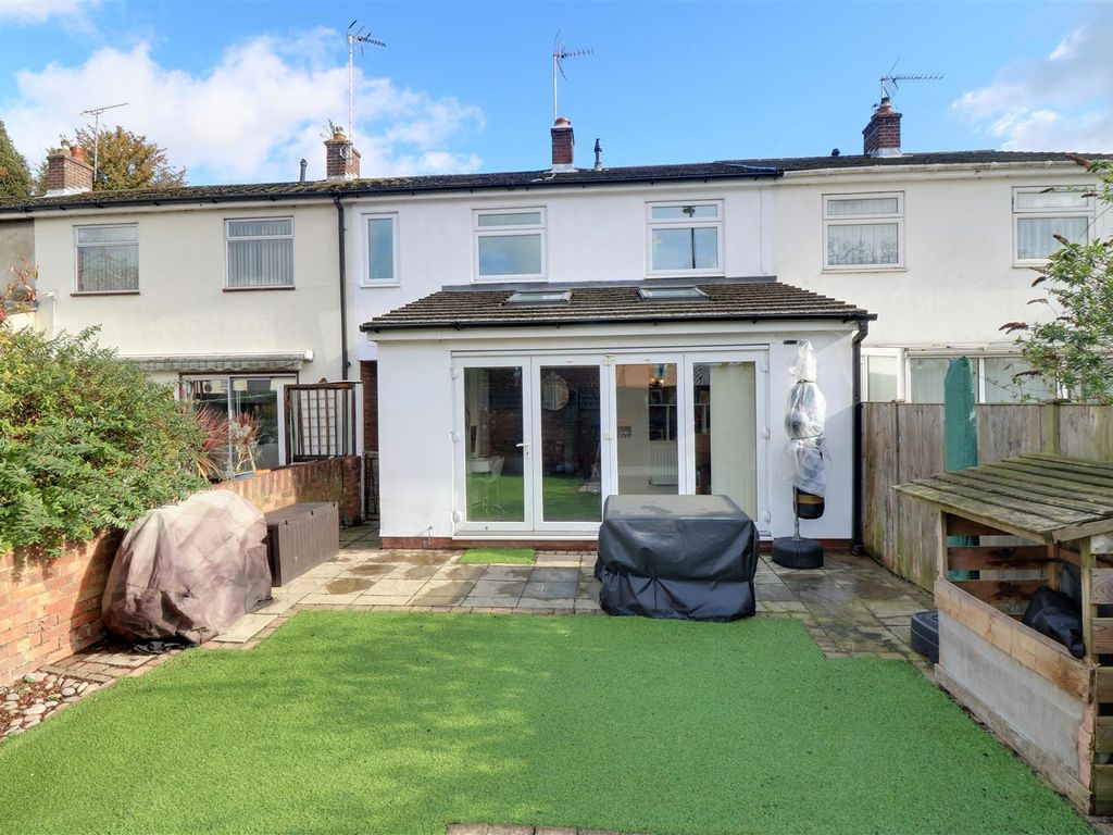 3 bed terraced house for sale in Mill Race, Stanstead Abbotts, Herts