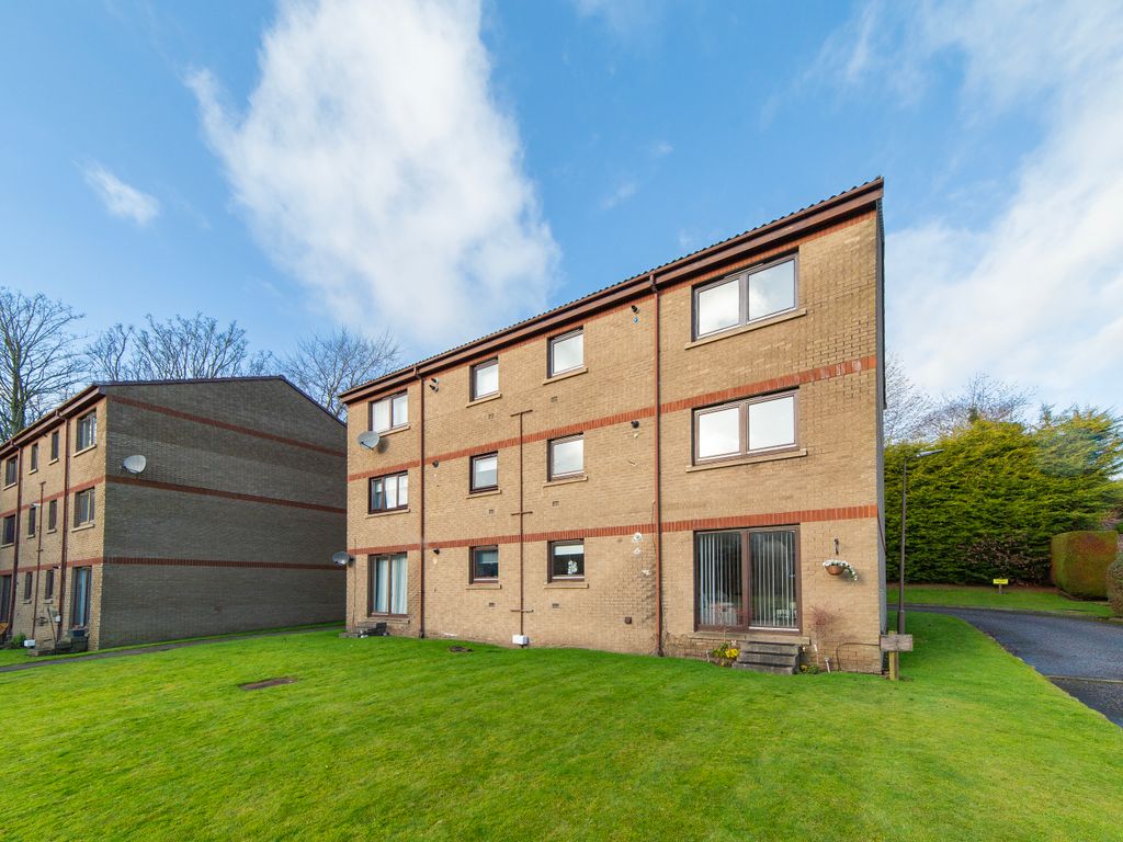 2 bed flat for sale in Baron's Hill Court, Linlithgow EH49, £175,000