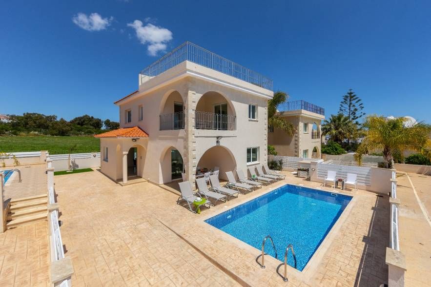 4 bed villa for sale in Protaras, Cyprus Zoopla