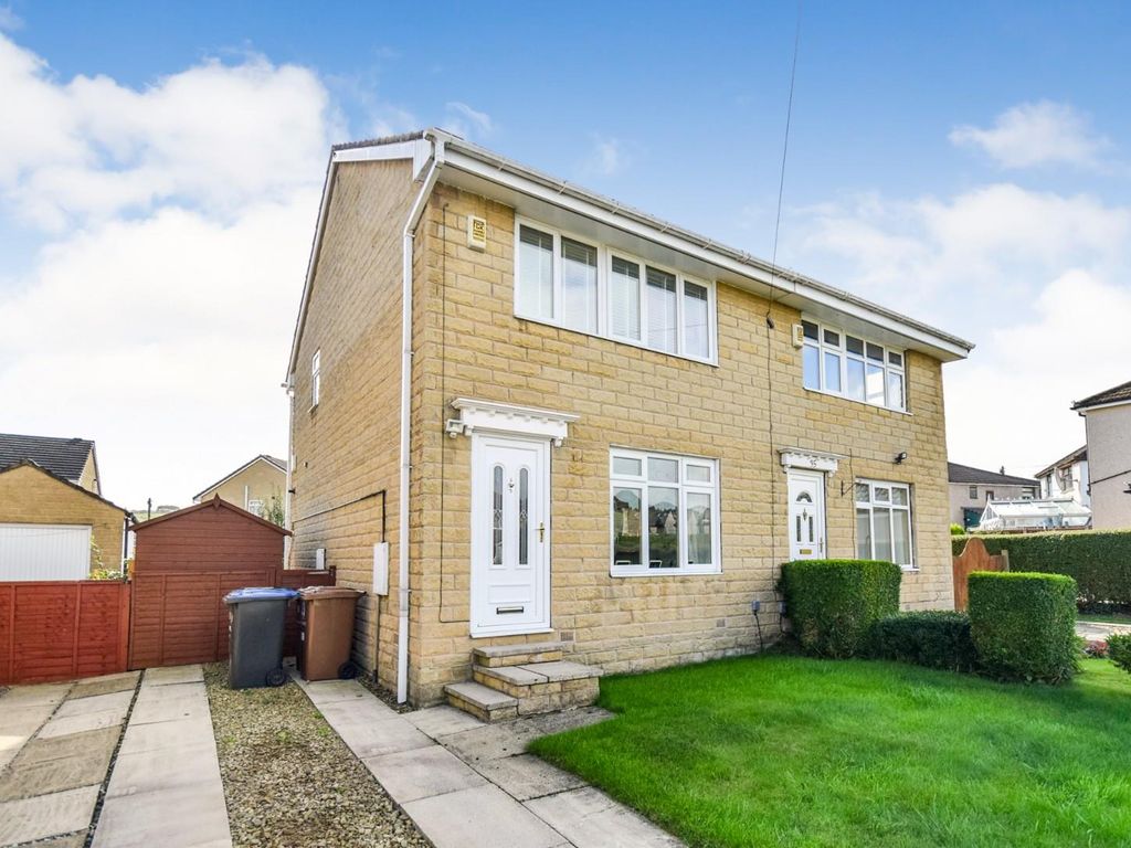3 bed semidetached house for sale in Hope Hill View, Cottingley