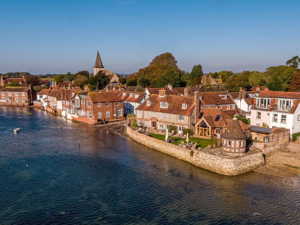 6 bed detached house for sale in Bosham Lane, Bosham, Chichester, West