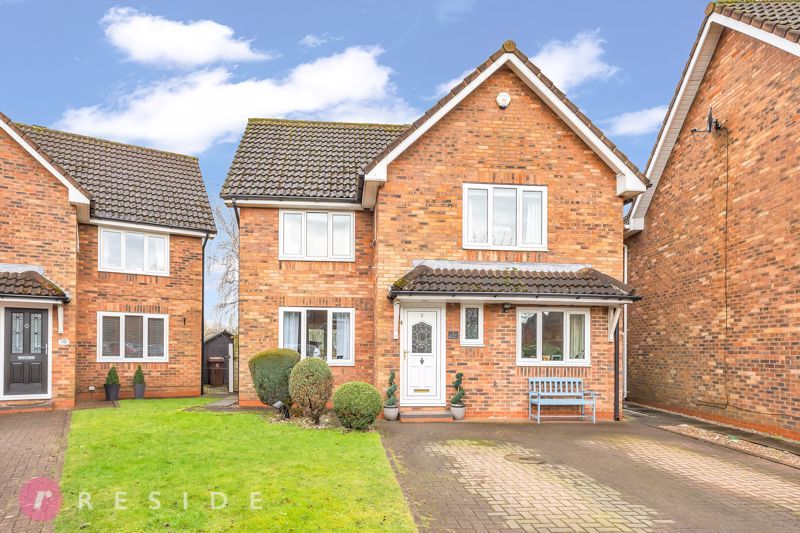 4 bed detached house for sale in Bracken Close, Hopwood, Heywood OL10, £375,000 Zoopla