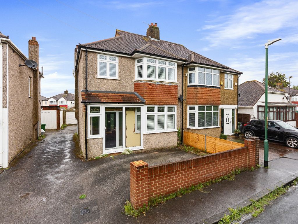 3 bed semidetached house for sale in Princes View, Dartford, Kent DA1