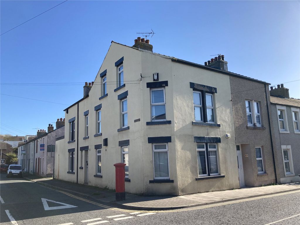 5 bed terraced house for sale in Moss Bay Road, Workington, Cumbria