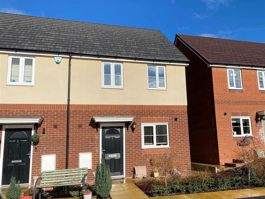 2 bed semidetached house for sale in Juniper Close, Calne SN11 Zoopla
