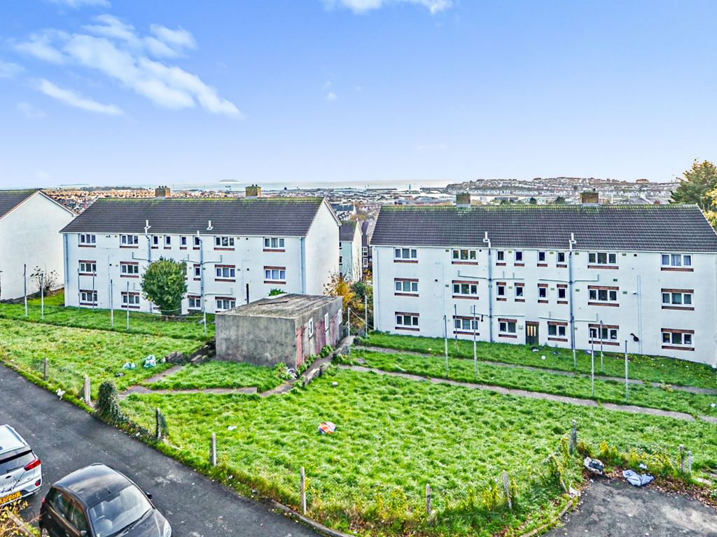 2 bed flat for sale in Irving Place, Barry CF62 Zoopla