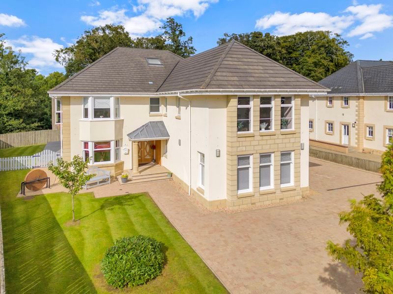 6 bed property for sale in PollockMorris Drive, Crosshouse, Kilmarnock