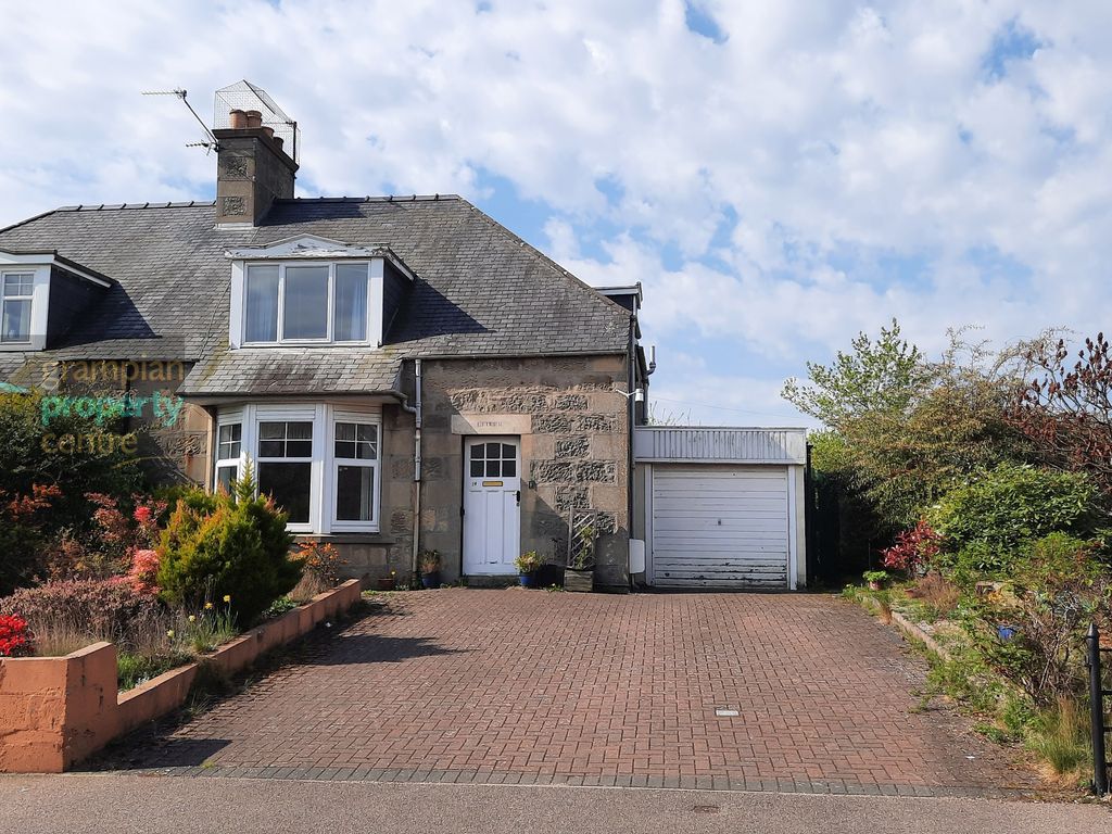 3 bed semidetached house for sale in Seafield Street, Elgin