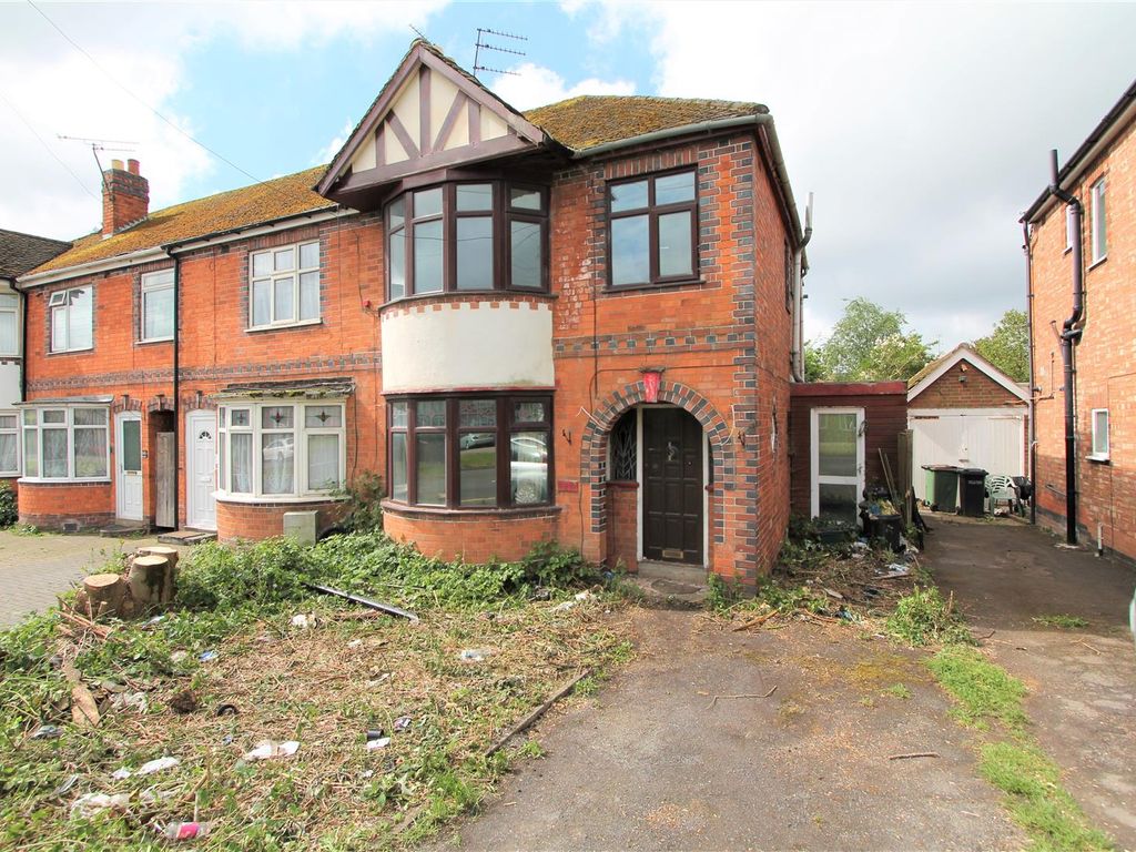 4 bed town house for sale in Harborough Road, Oadby, Leicester LE2 Zoopla