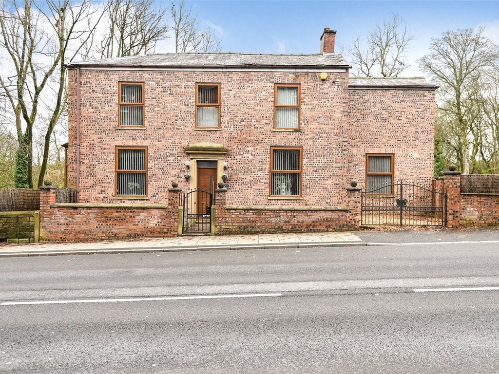 4 bed detached house for sale in Oldham Road, AshtonUnderLyne, Greater Manchester OL7, £