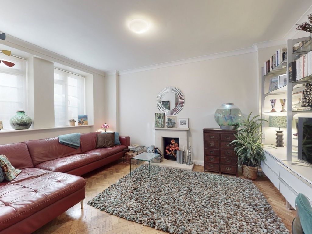 Townshend Court Mackennal Street London NW8