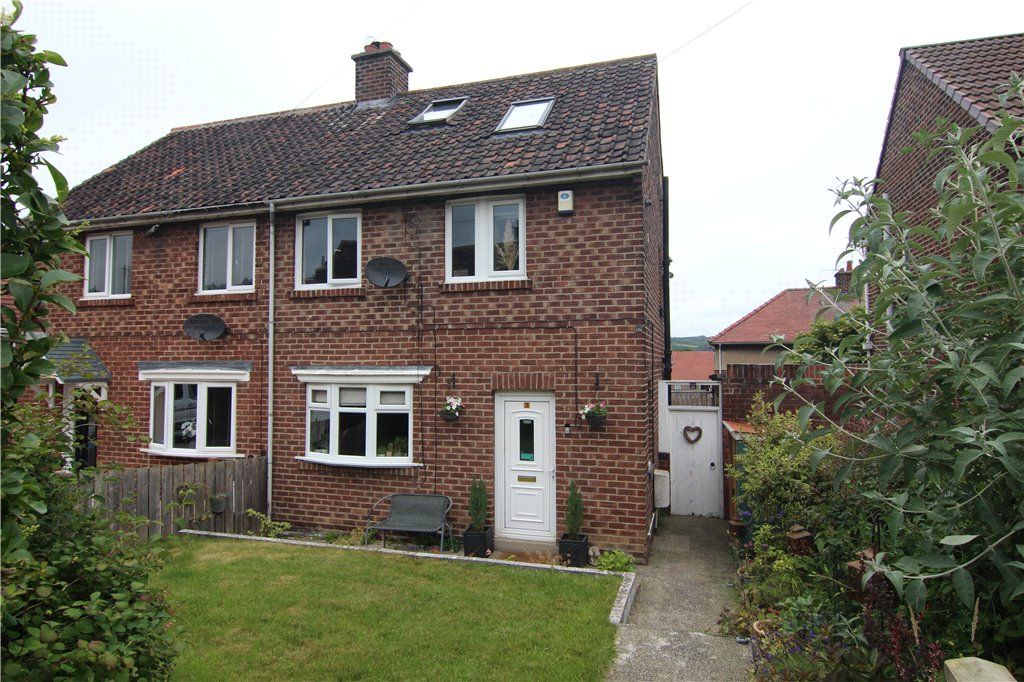 3 bed semidetached house for sale in Crossways, Langley Park, Durham