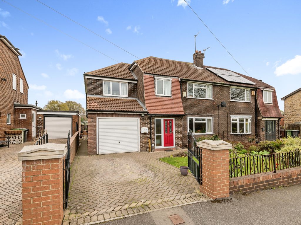 4 bed semidetached house for sale in Leeds Road, Methley, Leeds, West