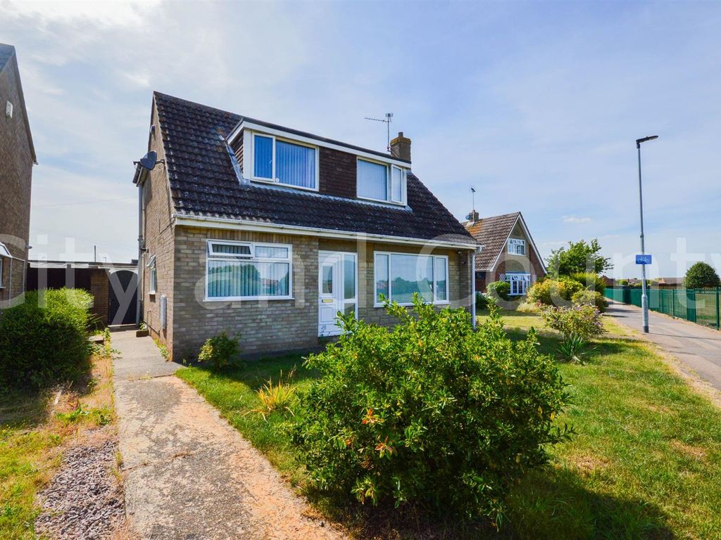 Elter Walk, Peterborough PE4  