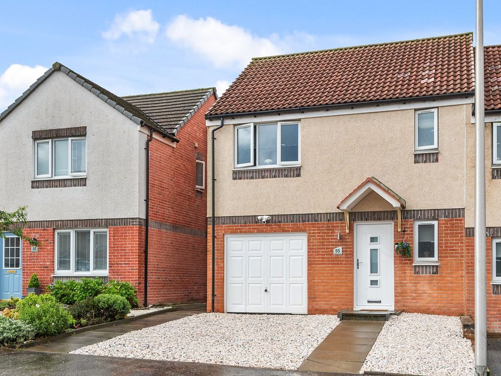 3 bed semidetached house for sale in Rankin Drive, Falkirk FK2, £