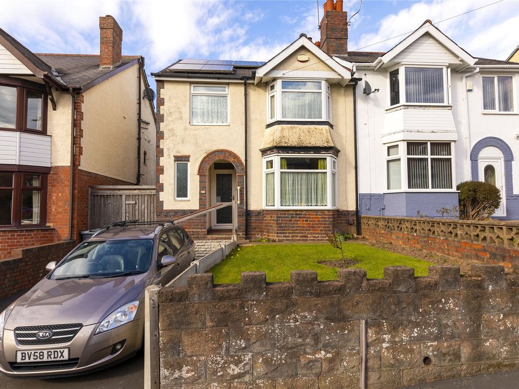 3 bed semidetached house for sale in Pound Road, Oldbury, West