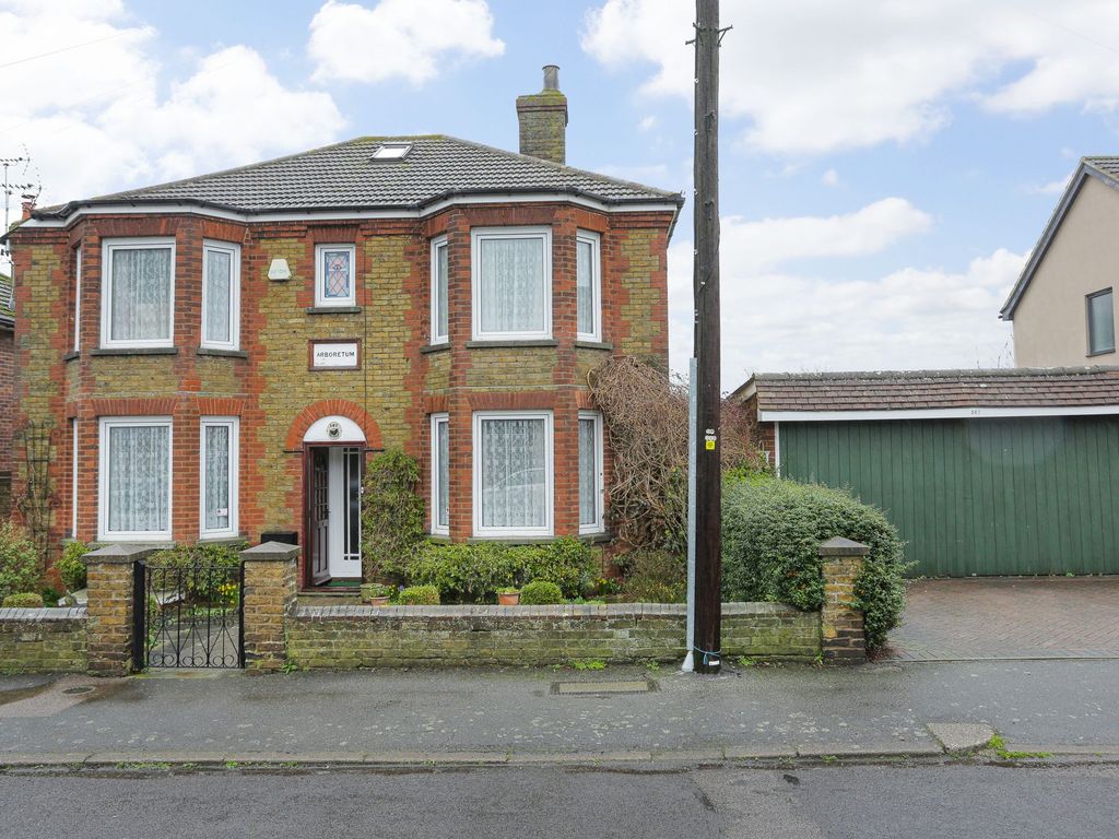 4 bed detached house for sale in Athelstan Road, Faversham ME13, £675,000 Zoopla