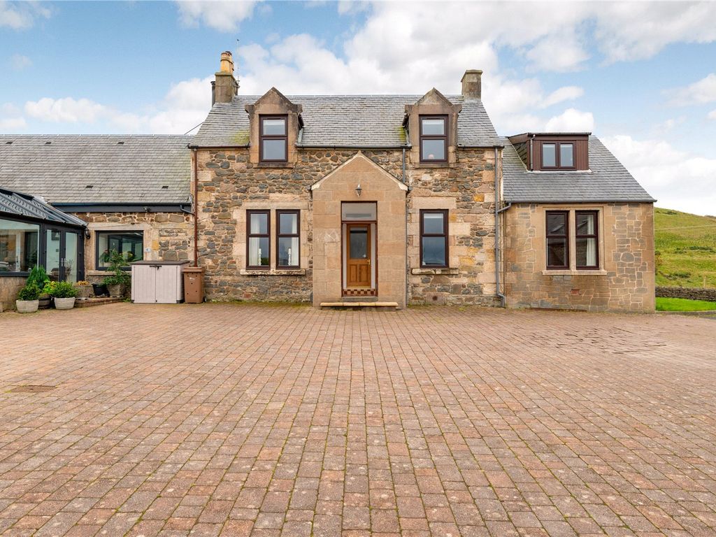 4 bed linkdetached house for sale in Loanhead Farm, Renfrewshire PA12