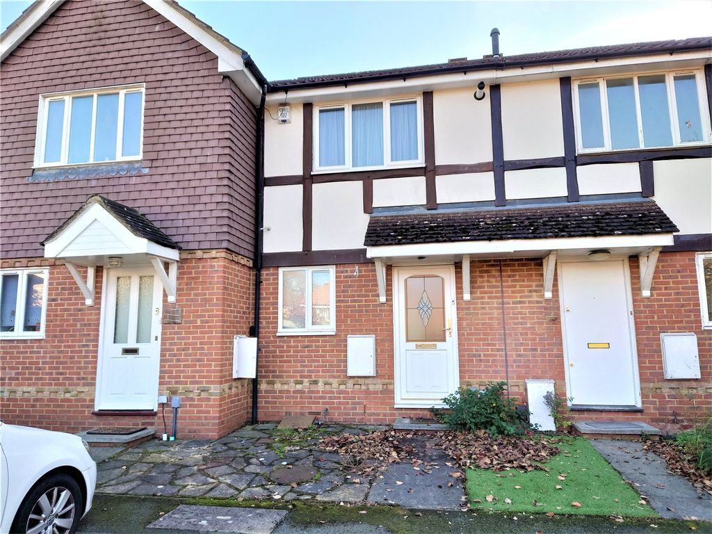 Ivybridge Close, Hillingdon, Greater London UB8  