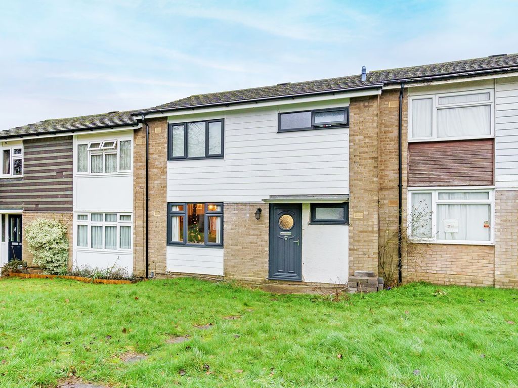 3 bed terraced house for sale in Hithercroft Road, Downley, High