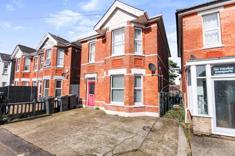 2 bed flat to rent in Talbot Road, Winton, Bournemouth BH9 Zoopla