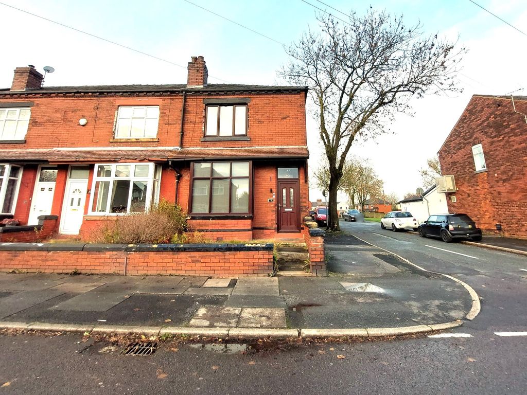 3 bed end terrace house for sale in Highfield Road, Farnworth, Bolton