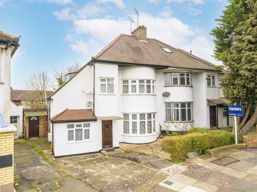 5 bed semidetached house for sale in Grove Gardens, London NW4, £