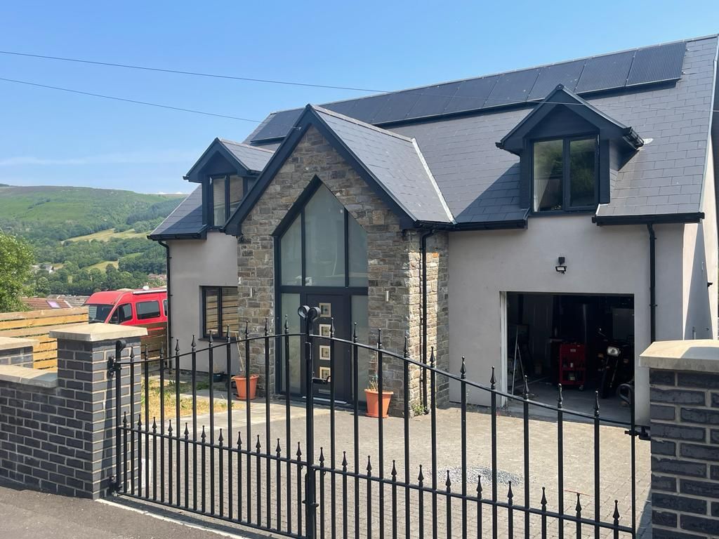 5 bed detached house for sale in Clarence Street, Mountain Ash CF45