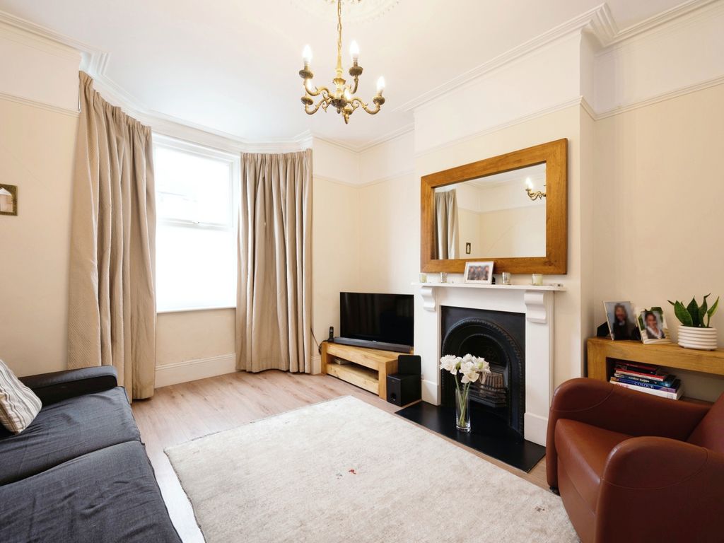 4 bed terraced house for sale in Devonshire Avenue, Southsea, Hampshire PO4, £385,000 Zoopla