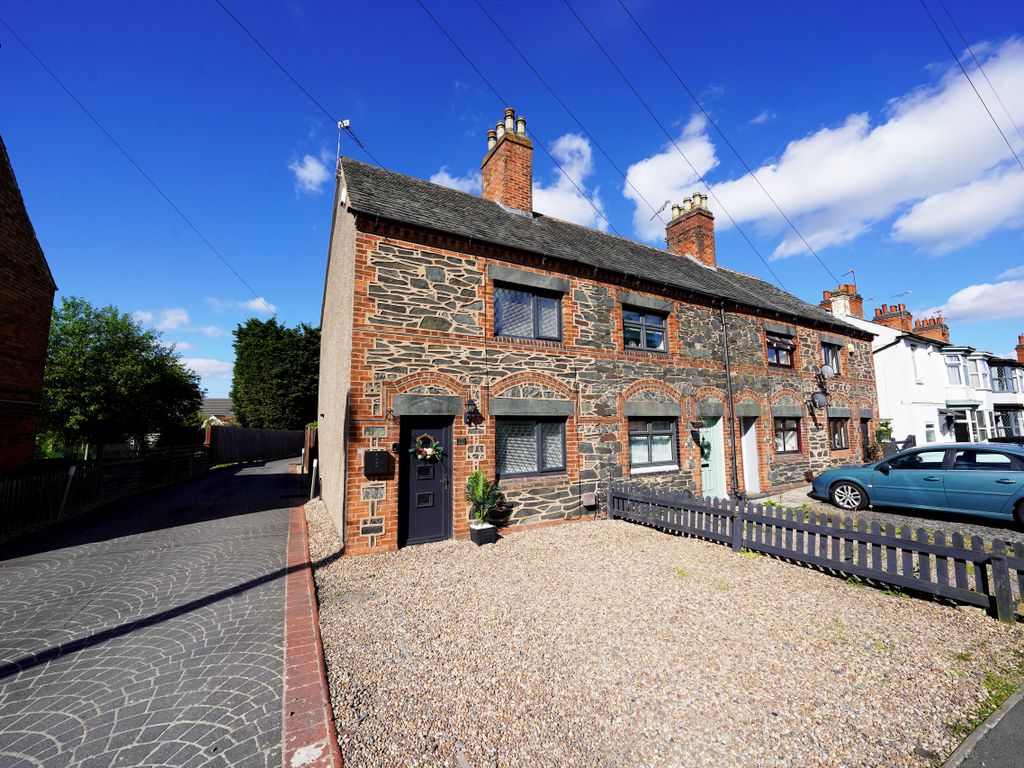 2 bed terraced house for sale in Station Road, Ratby, Leicester