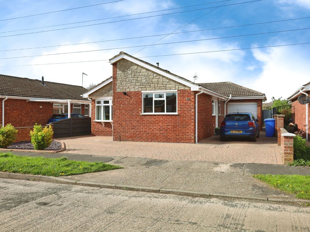 3 bed bungalow for sale in Maple Road, Boston, Lincolnshire PE21, £